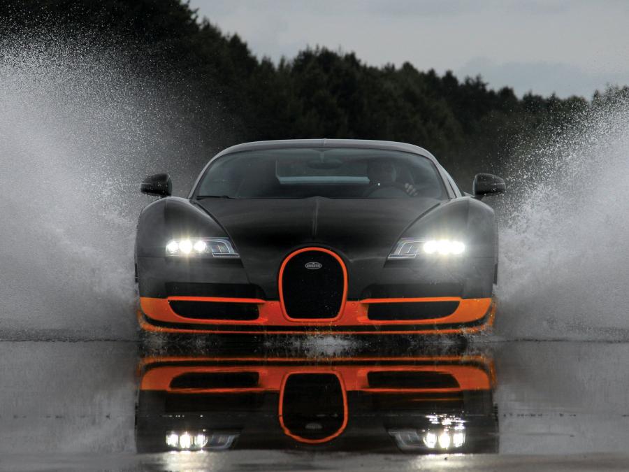  Bugatti Veyron 16.4 Super Sport 2010 года  (фото 94 из 103)